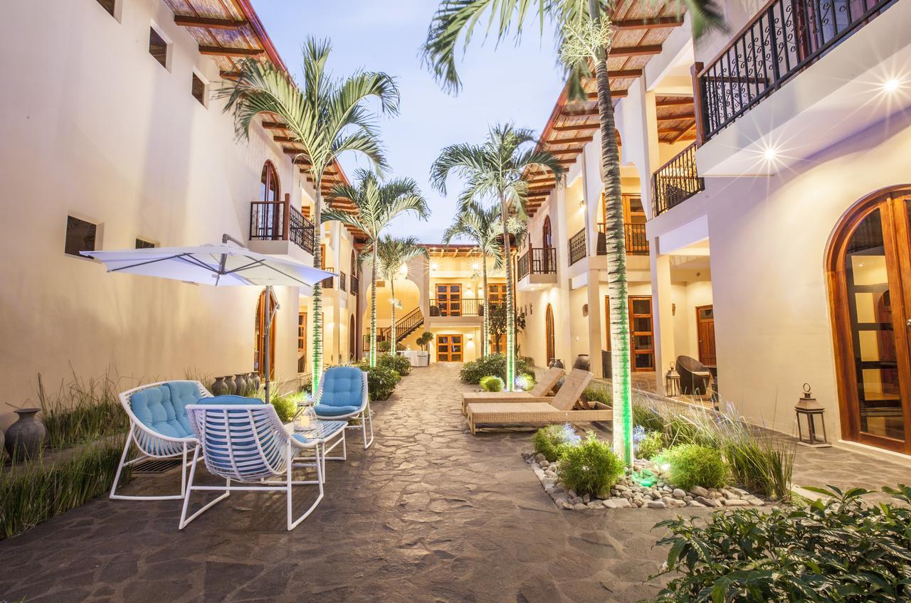 Hotel Plaza Marbella 4*