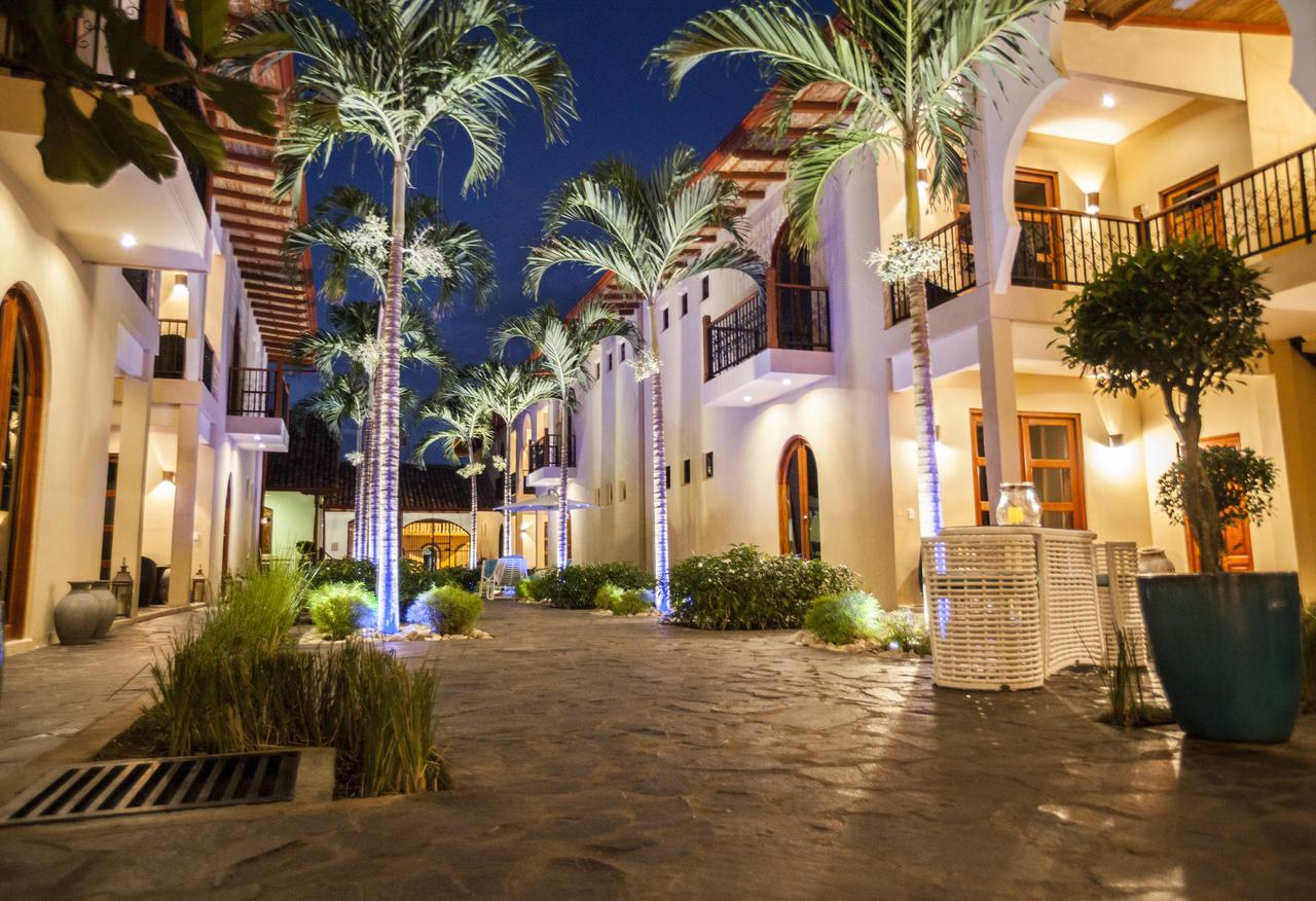 Plaza Marbella Granada